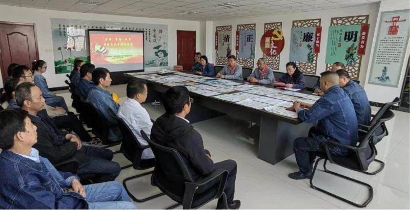 物產(chǎn)工投公司紀(jì)委舉辦&ldquo;崇廉、尊廉、敬廉&rdquo; 廉潔文化手抄報評比活動