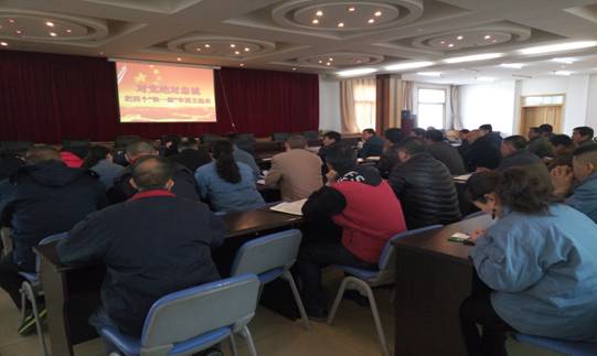 堅定信念 對黨忠誠，融會貫通 學以致用