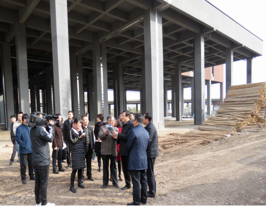 省委常委、西寧市委書(shū)記王曉一行來(lái)青海物產(chǎn)朝陽(yáng)物流園區(qū)調(diào)研